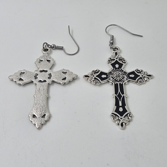 Pair of Gothic Crosses Design Black Dangle Earrings - Picture 3 of 3